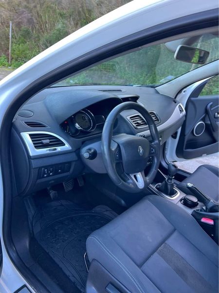 Renault Mégane • 2011 • 300,000 km 4