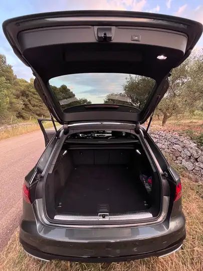 Audi A4 Avant • 2020 • 120,000 km 9