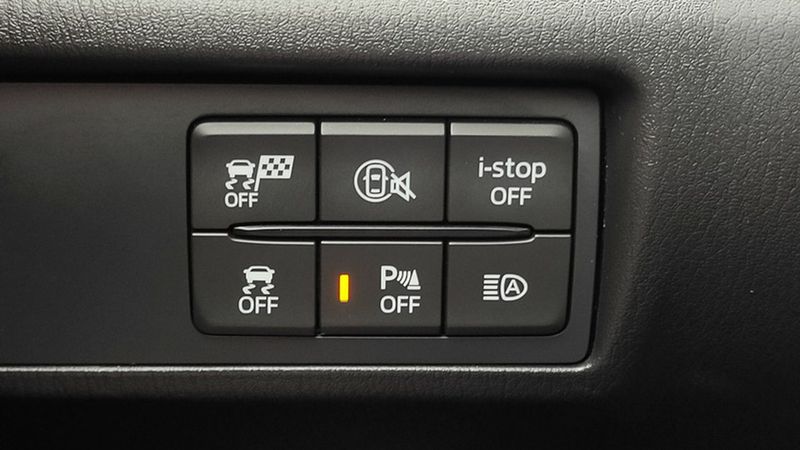 Mazda MX-5 • 2024 • 6,883 km 15