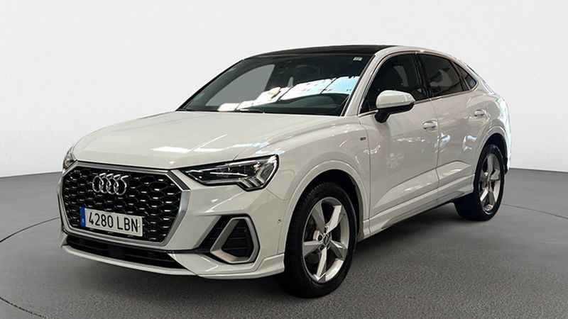 Audi Q3 • 2019 • 61,088 km 1