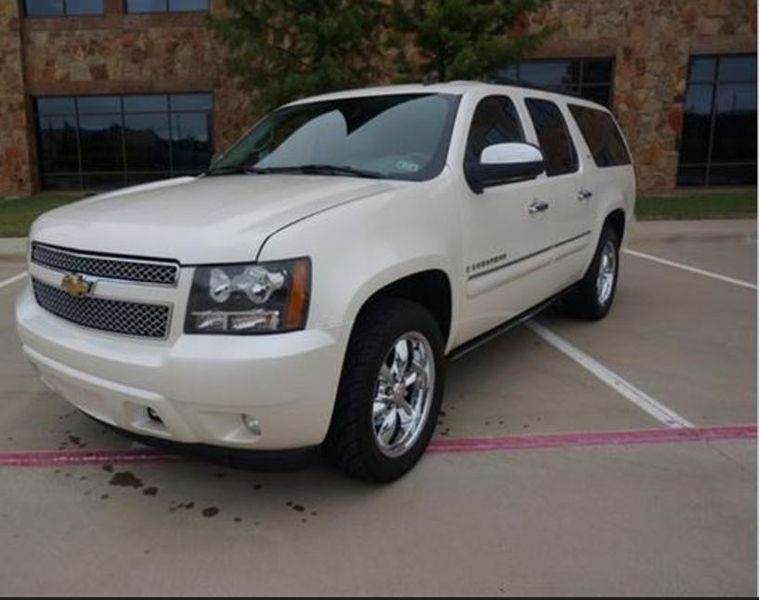 Chevrolet Suburban • 2008 • 140,000 km 10