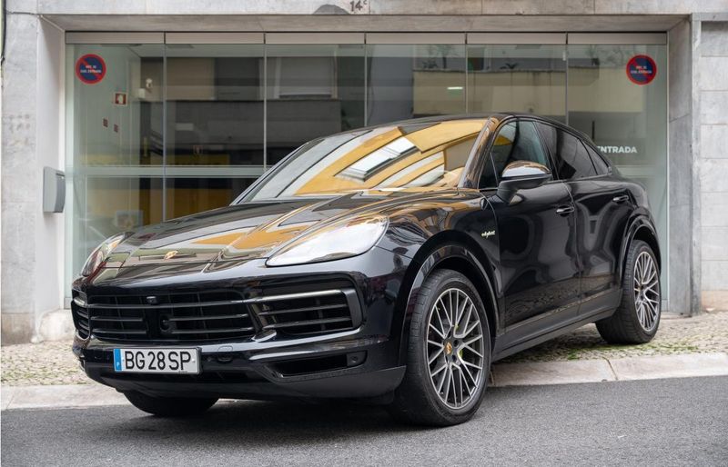 Porsche Cayenne • 2011 • 40,000 km 1