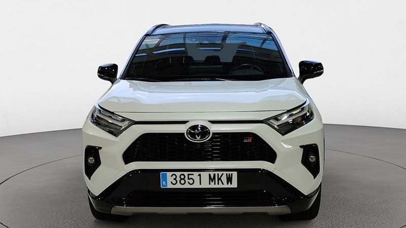 Toyota RAV4 • 2023 • 27,309 km 6