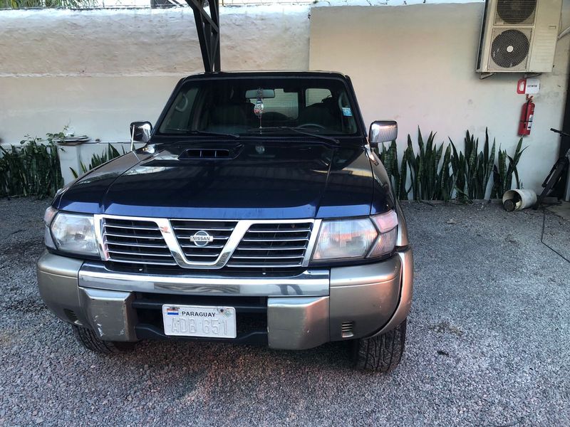 Nissan Patrol • 2001 • 165,000 km 11