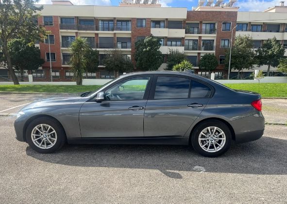 BMW 3 Series • 2018 • 99,363 km 3