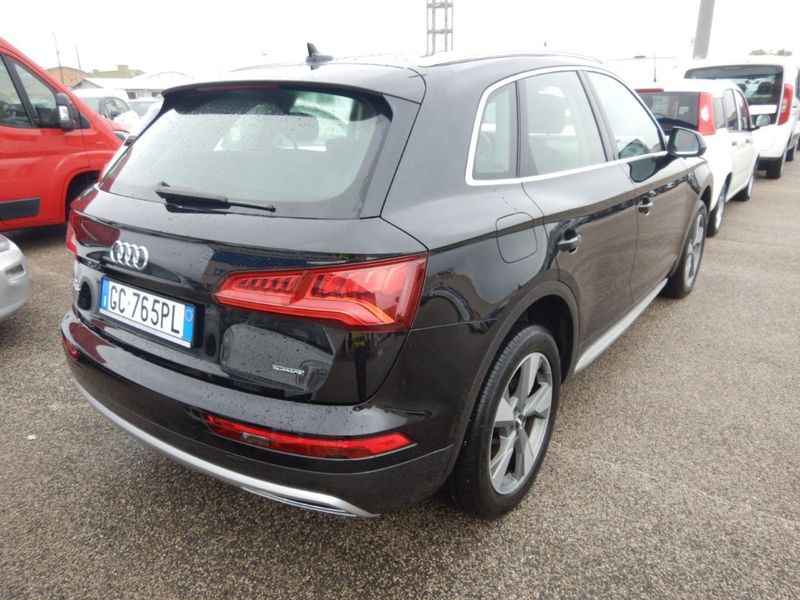 Audi Q5 • 2020 • 119,000 km 2