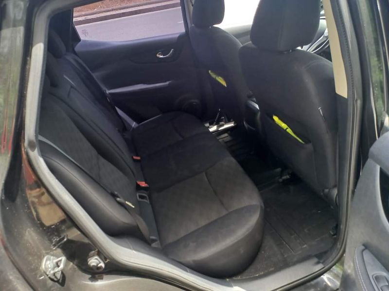 Nissan Qashqai • 2015 • 148,000 km 4