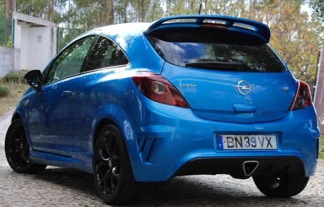 Opel Corsa • 2014 • 98,000 km 2