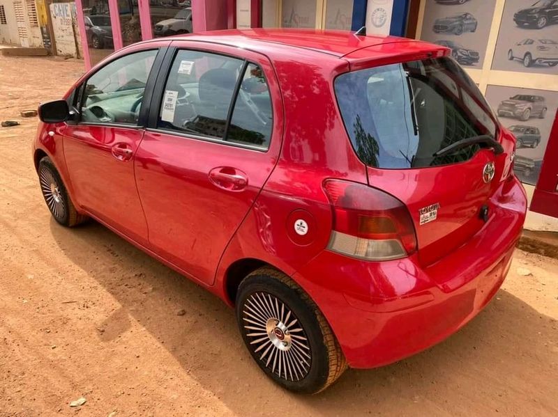 Toyota Yaris • 2017 • 50,000 km 3