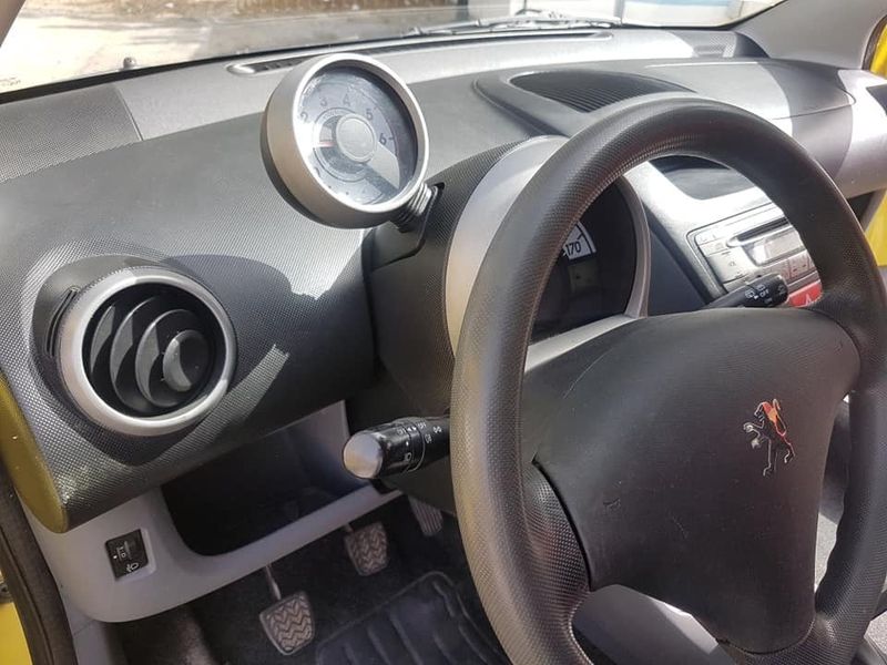 Peugeot 107 • 2009 • 120,000 km 6