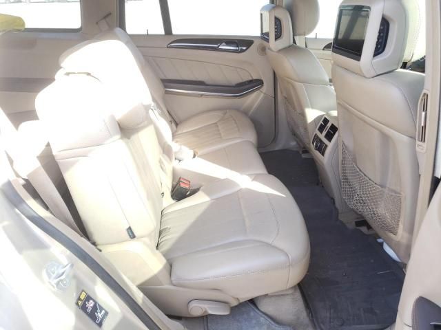 Mercedes-Benz GL-Class • 2013 • 9 km 7