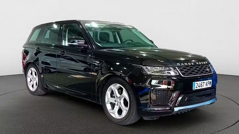 Land Rover Range Rover Sport • 2018 • 120,000 km 2