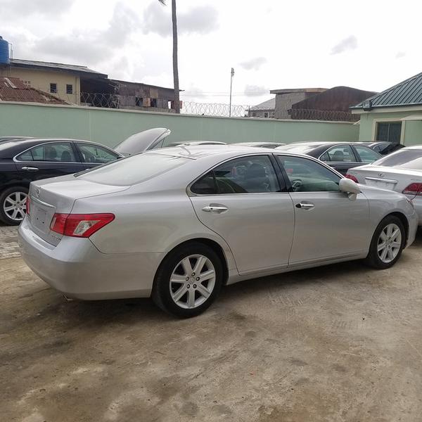 Lexus GX • 2008 • 14,200 km 3