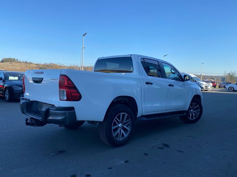 Toyota Hilux • 2020 • 64,301 km 2