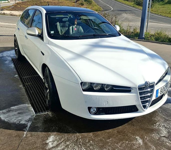 Alfa Romeo 159 • 2006 • 314,000 km 6