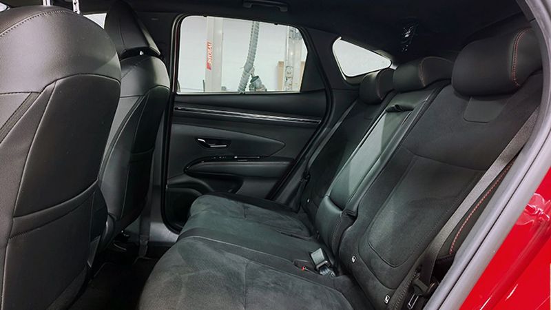 Hyundai Tucson • 2022 • 42,276 km 4