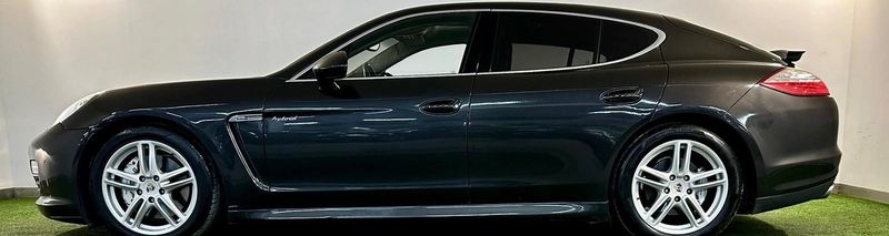 Porsche Panamera • 2011 • 173,000 km 6