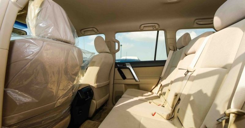 Toyota Land Cruiser • 2020 • 70,000 km 4