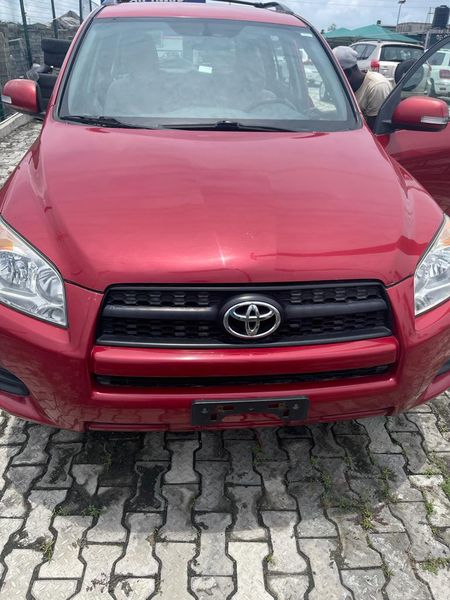 Toyota RAV4 • 2010 • 34 km 1