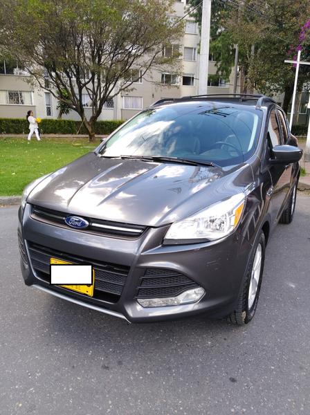 Ford Escape • 2015 • 79,000 km 2