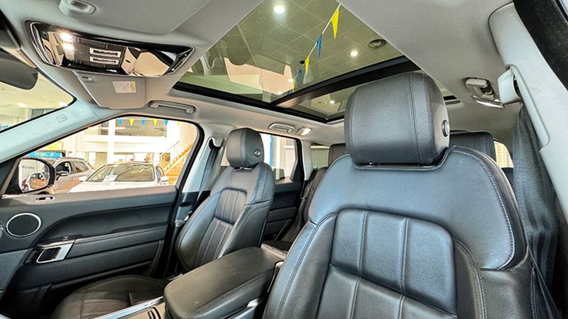 Land Rover Range Rover Sport • 2019 • 66,835 km 2