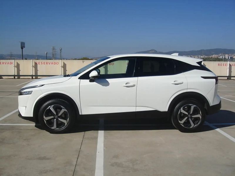 Nissan Qashqai • 2023 • 31,000 km 1