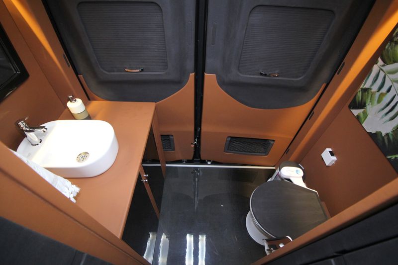 Mercedes-Benz Sprinter • 2023 • 0 km 11