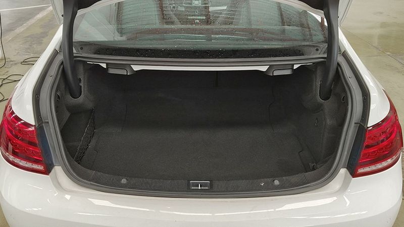 Mercedes-Benz E Coupé • 2016 • 53,299 km 12