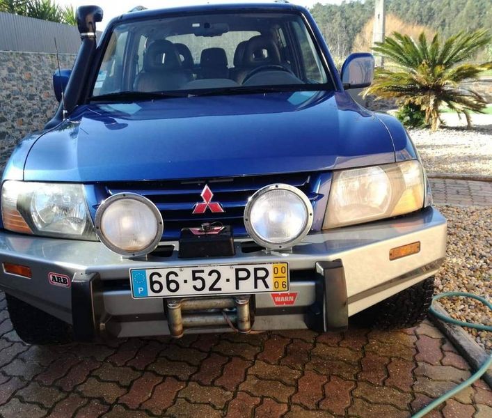 Mitsubishi Pajero • 2000 • 179,999 km 1