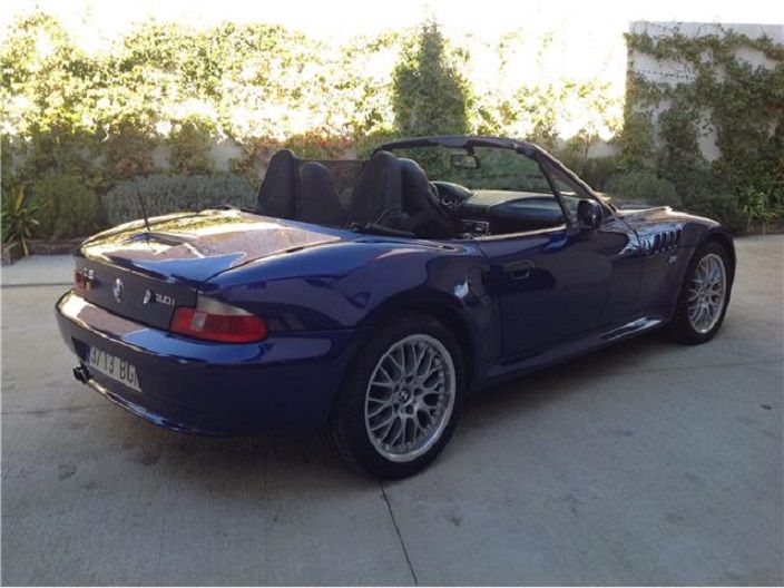 BMW Z3 • 2001 • 161,000 km 10