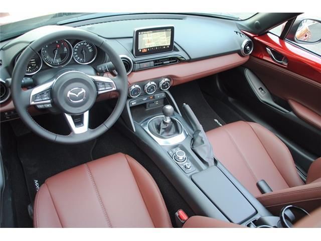 Mazda MX-5 • 2017 • 64,800 km 8