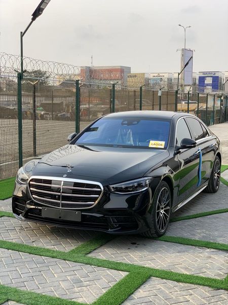 Mercedes-Benz S • 2022 • 0 km 1