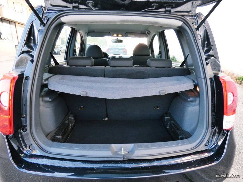 Mitsubishi Colt • 2010 • 150,000 km 6