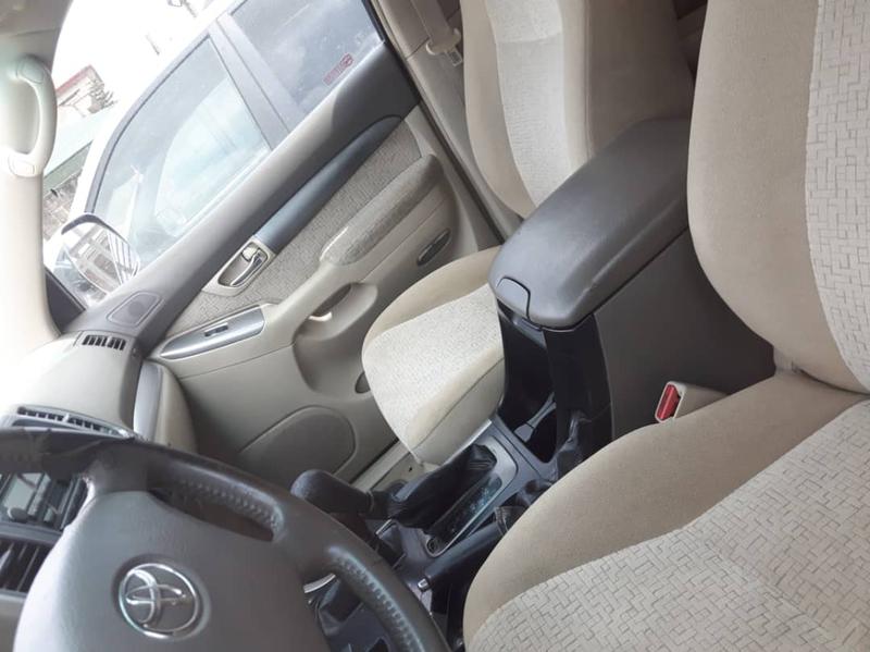 Toyota Land Cruiser • 2006 • 97,361 km 4