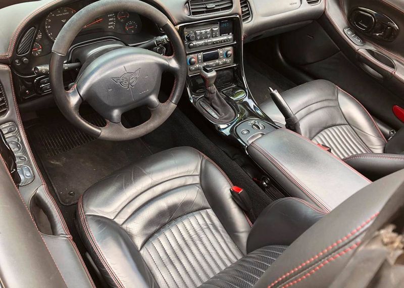 Chevrolet Astro • 1999 • 149,999 km 4