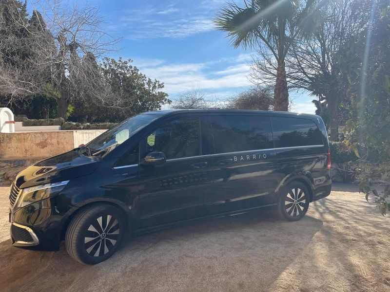 Mercedes-Benz Sprinter • 2023 • 15,366 km 4