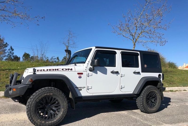 Jeep Wrangler • 2011 • 90,000 km 2