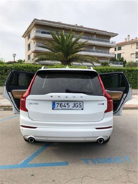 Volvo XC90 • 2015 • 121,000 km 7