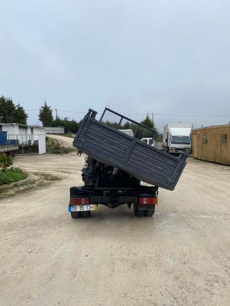 Nissan Cabstar E - T • 1999 • 120,000 km 3