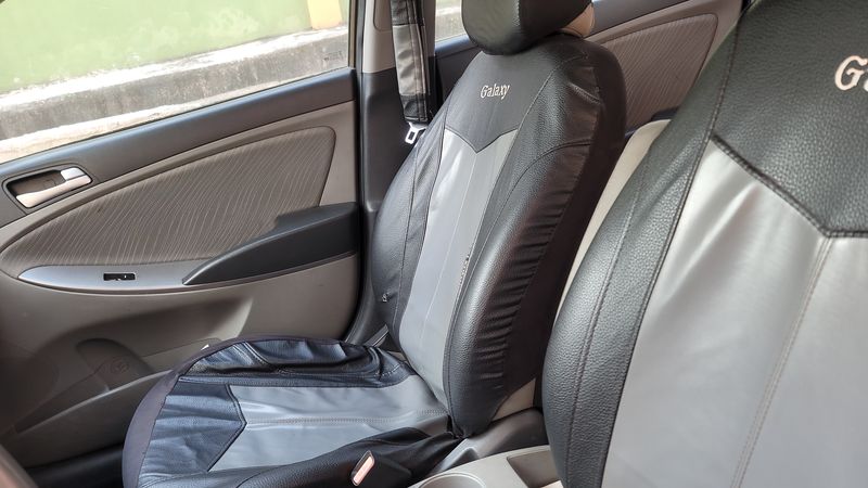 Hyundai Accent • 2016 • 64,000 km 7