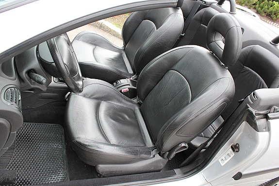 Peugeot 206 CC • 2002 • 111,000 km 3