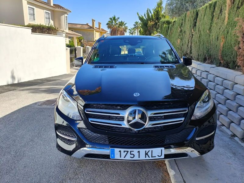 Mercedes-Benz GLE • 2018 • 105,000 km 1