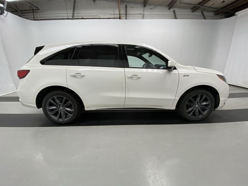 Acura MDX • 2019 • 21,271 km 6