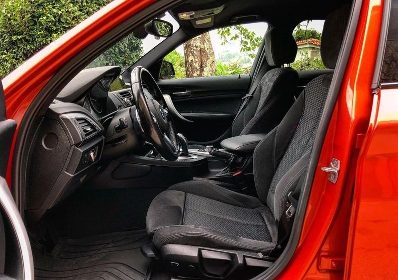 BMW 1 Series • 2015 • 160,500 km 7