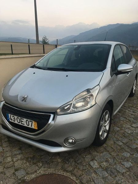 Peugeot 2008 • 2013 • 89,000 km 3