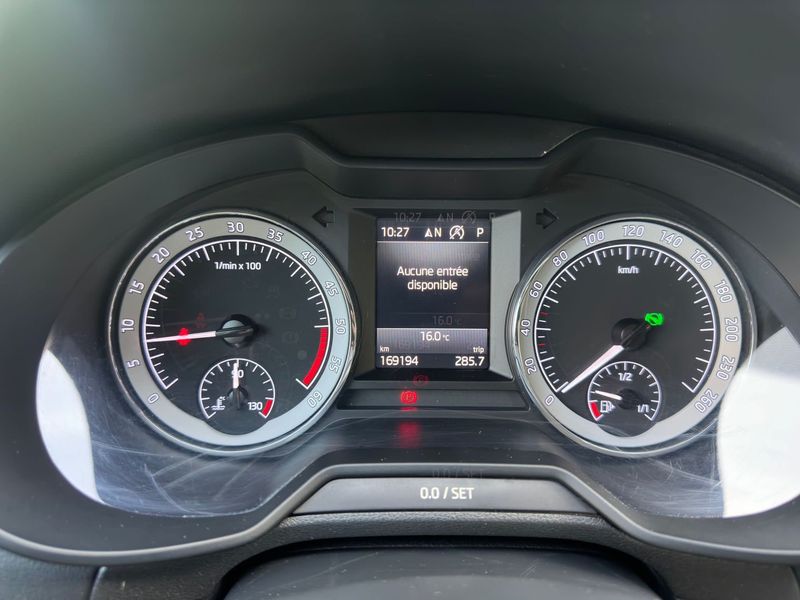 Škoda Octavia • 2017 • 169,194 km 8