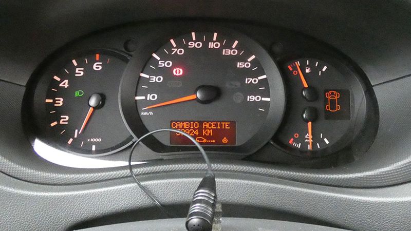 Nissan NV400 • 2018 • 28,450 km 12