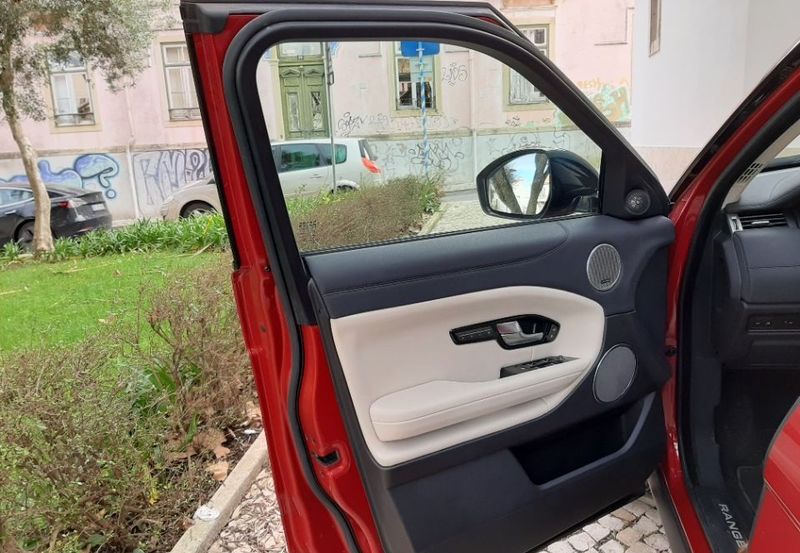 Land Rover Range Rover Evoque • 2015 • 138,000 km 10