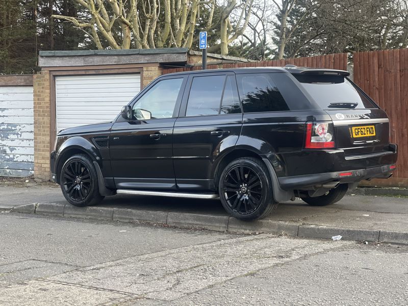 Land Rover Range Rover Sport • 2012 • 104,000 mi 9