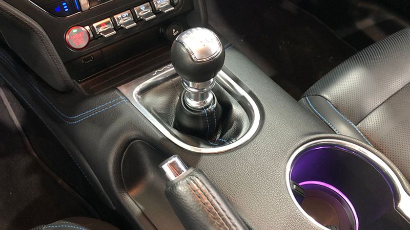 Ford Mustang • 2019 • 24,943 km 4